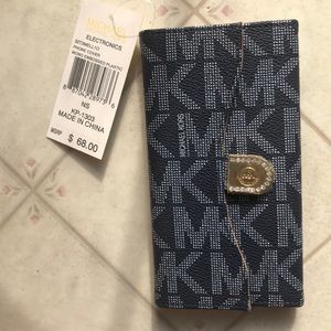 iPhone 6 Plus Dark Blue Case